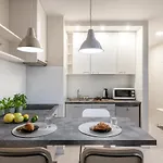 Metro Wilanowska Aparts