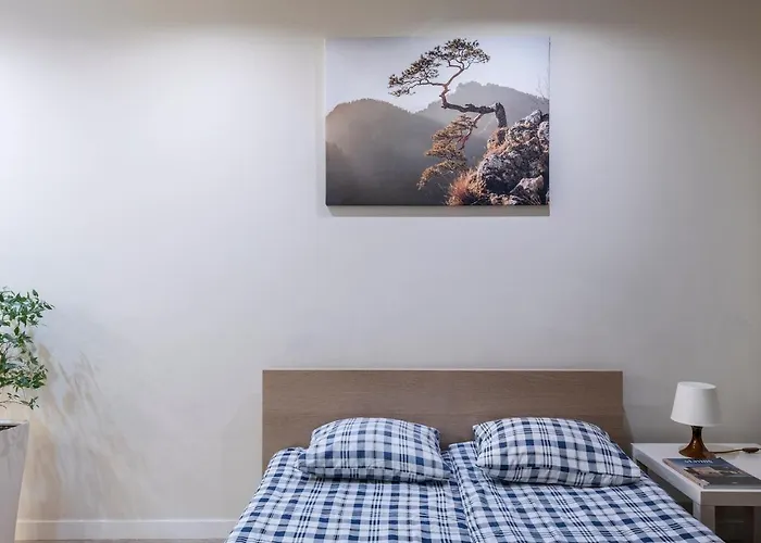 Metro Wilanowska Aparts Апартаменты Варшава