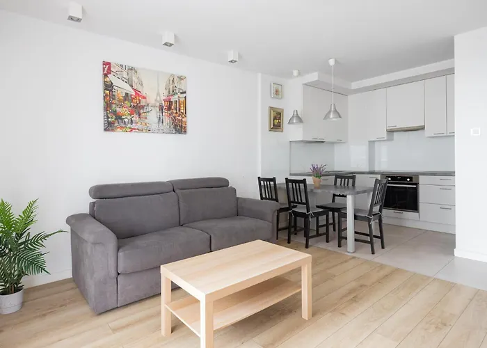 Metro Wilanowska Aparts Апартаменты *