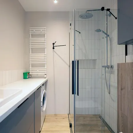 Metro Wilanowska Aparts * Varsavia