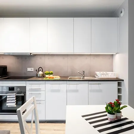 Apartman Metro Wilanowska Aparts *