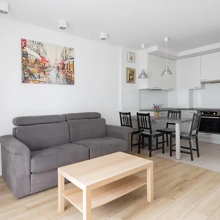 Metro Wilanowska Aparts Apartman *